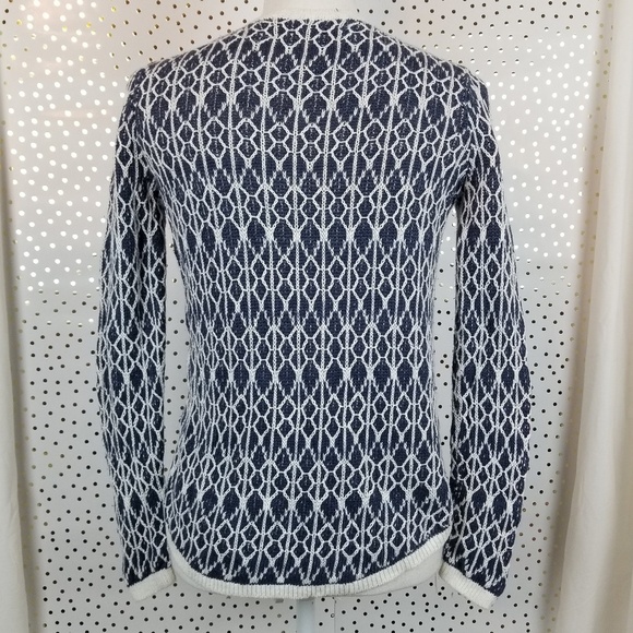 Loft | Blue & White Patterned Linen Hi-Lo Sweater - Picture 4 of 7